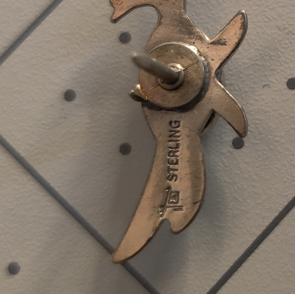 Vintage Agate Roadrunner Pin - image 4